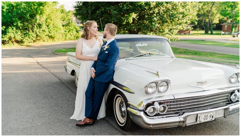 Tips For Renting A Classic Car On Your Wedding Day